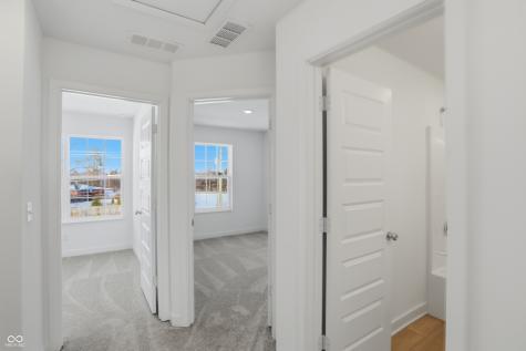 6634 Halsey Street Zionsville IN 46077