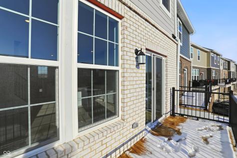 6634 Halsey Street Zionsville IN 46077