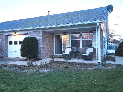 6364 Village Oak Court Indianapolis IN 46236