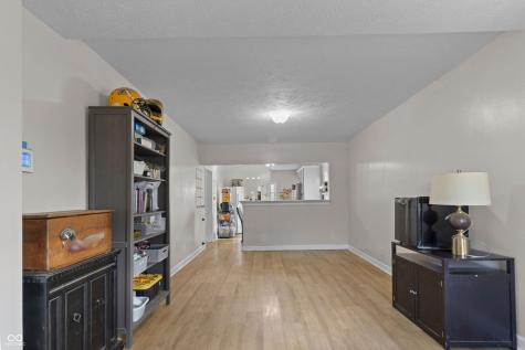 439 S Oakland Avenue Indianapolis IN 46201