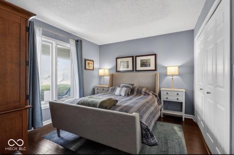 1026 Selkirk Lane Indianapolis IN 46260