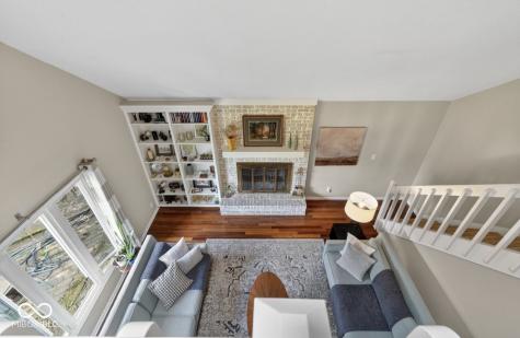 1026 Selkirk Lane Indianapolis IN 46260