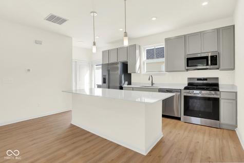 8562 Goldfinch Road Brownsburg IN 46112