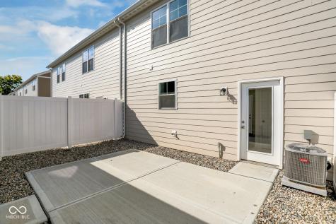 8562 Goldfinch Road Brownsburg IN 46112