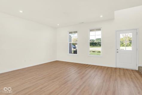 8562 Goldfinch Road Brownsburg IN 46112