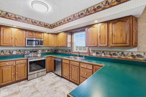 10493 N Us Highway 231 Roachdale IN 46172