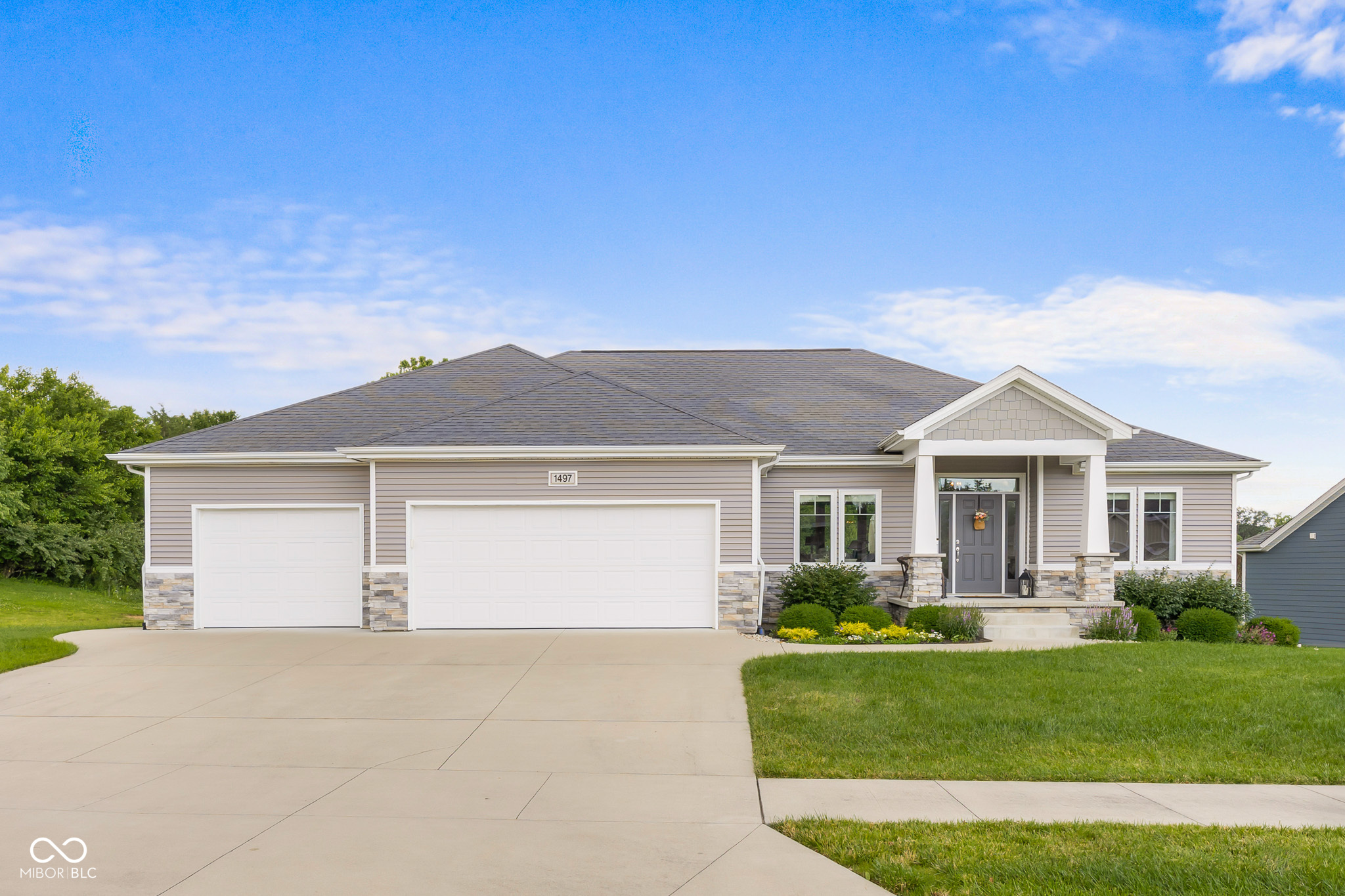 1497 Maple Ridge Court Columbus IN 47201