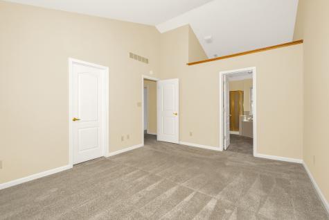 5749 Oakcrest Drive Indianapolis IN 46237