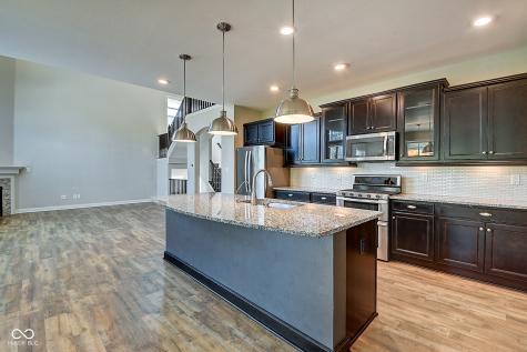 6022 Easy Lane Indianapolis IN 46259