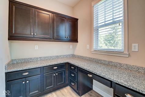 6022 Easy Lane Indianapolis IN 46259