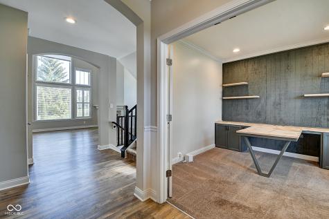 6022 Easy Lane Indianapolis IN 46259