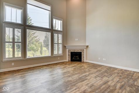 6022 Easy Lane Indianapolis IN 46259