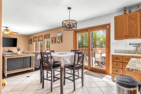 2093 Iroquois Trail Columbus IN 47203