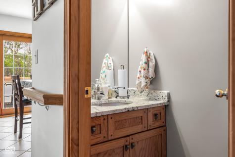 2093 Iroquois Trail Columbus IN 47203