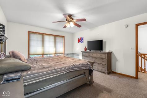 2093 Iroquois Trail Columbus IN 47203