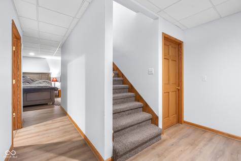2093 Iroquois Trail Columbus IN 47203