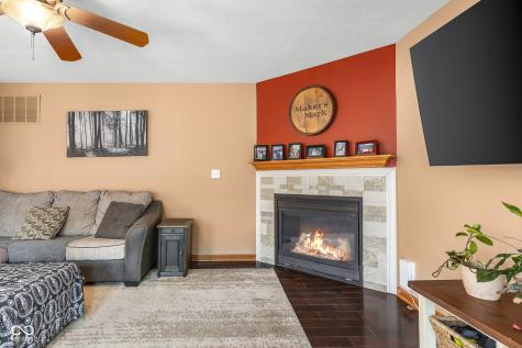 2093 Iroquois Trail Columbus IN 47203