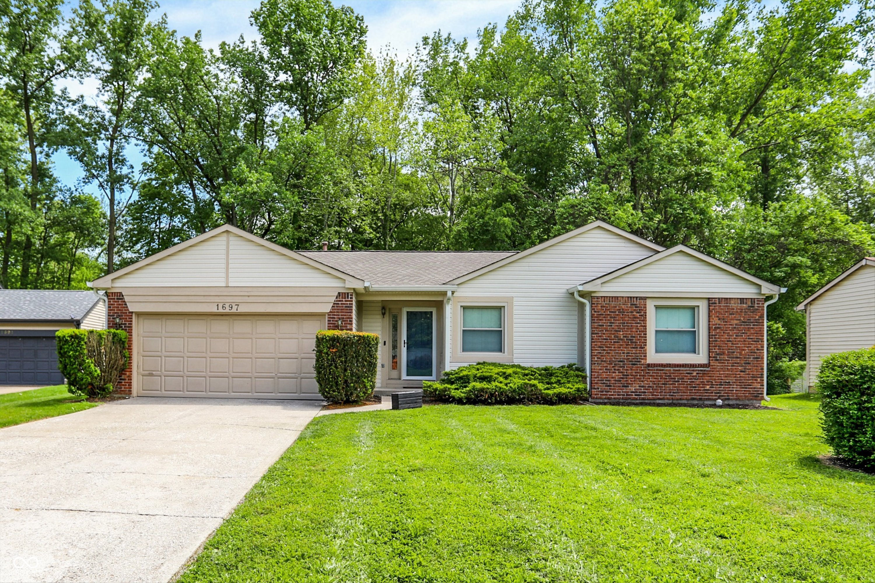 1697 Stacy Lynn Drive Indianapolis IN 46231