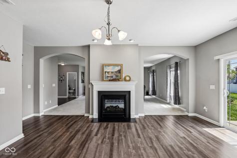 9257 Thames Drive Avon IN 46123