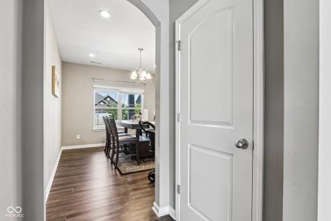 9257 Thames Drive Avon IN 46123
