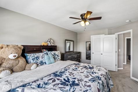 9257 Thames Drive Avon IN 46123