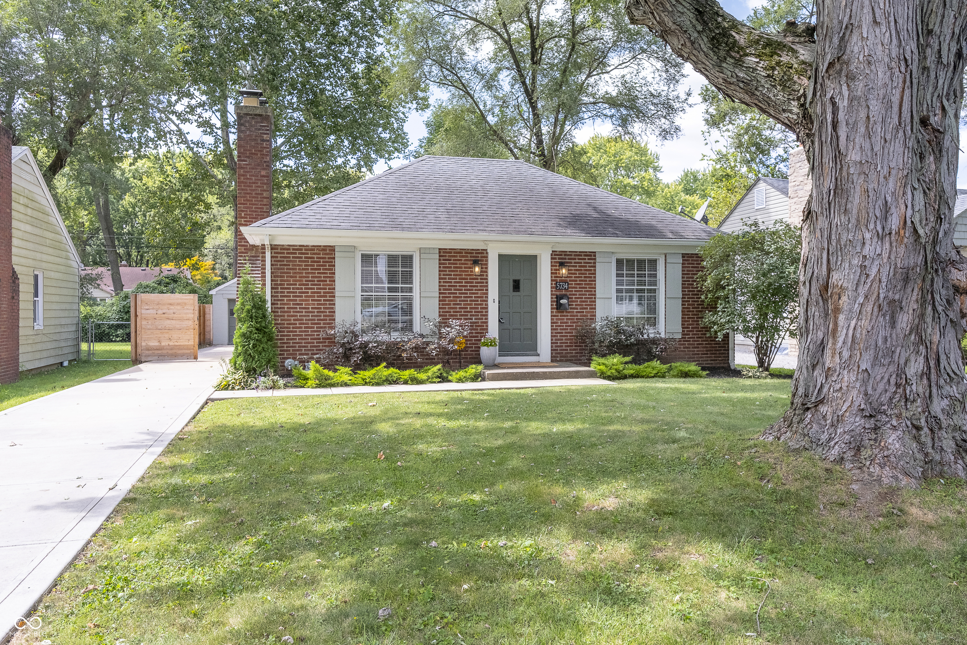 5734 Norwaldo Avenue Indianapolis IN 46220