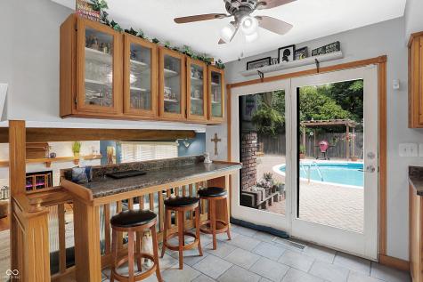 6903 Glacier Drive Indianapolis IN 46217