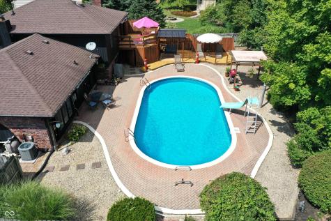 6903 Glacier Drive Indianapolis IN 46217