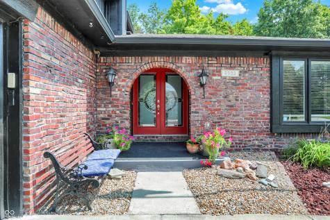 6903 Glacier Drive Indianapolis IN 46217