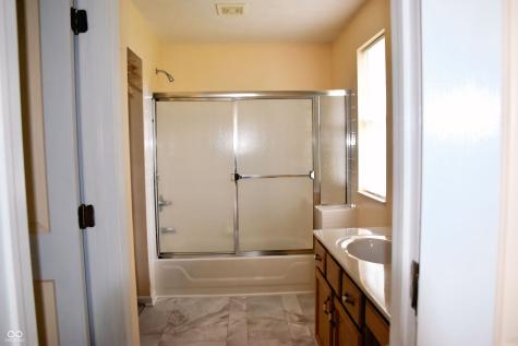 10691 Morristown Court Carmel IN 46032