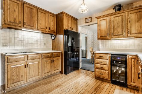 3229 E 69th Street Indianapolis IN 46220