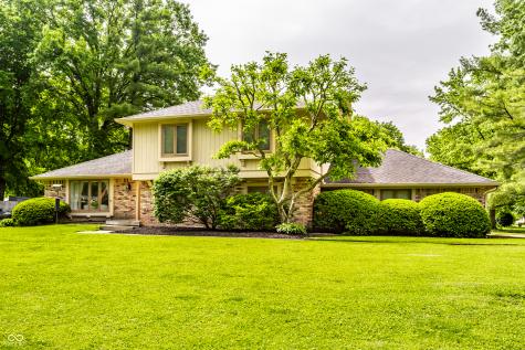 3229 E 69th Street Indianapolis IN 46220