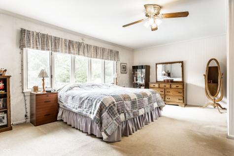3229 E 69th Street Indianapolis IN 46220