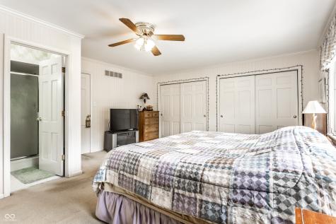 3229 E 69th Street Indianapolis IN 46220