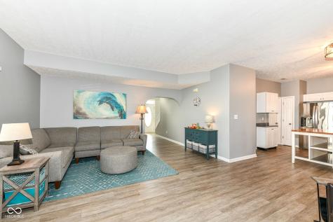 10121 Youngwood Lane Fishers IN 46038