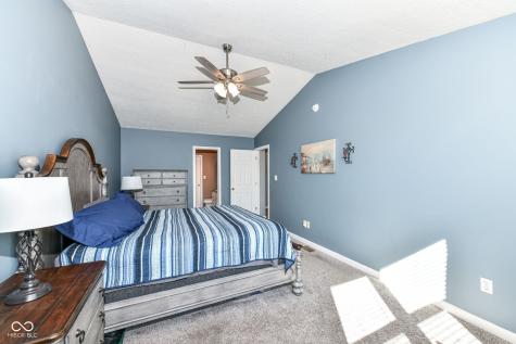 10121 Youngwood Lane Fishers IN 46038