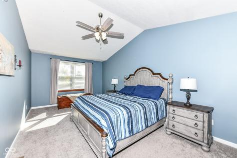 10121 Youngwood Lane Fishers IN 46038