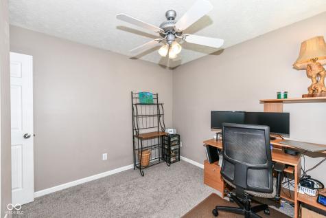 10121 Youngwood Lane Fishers IN 46038