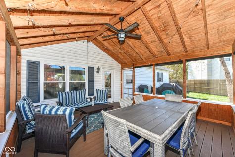 10121 Youngwood Lane Fishers IN 46038