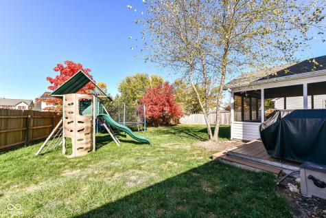 10121 Youngwood Lane Fishers IN 46038