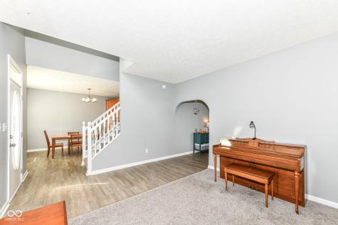 10121 Youngwood Lane Fishers IN 46038
