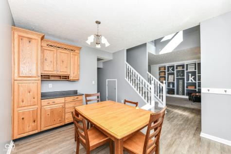 10121 Youngwood Lane Fishers IN 46038