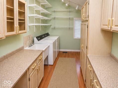 5940 E University Avenue Indianapolis IN 46219
