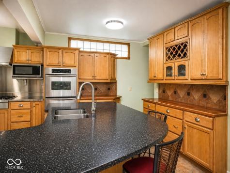 5940 E University Avenue Indianapolis IN 46219