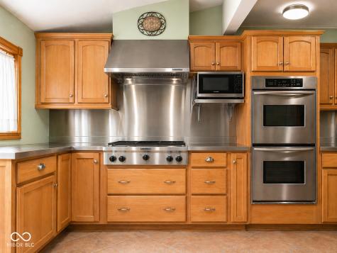5940 E University Avenue Indianapolis IN 46219