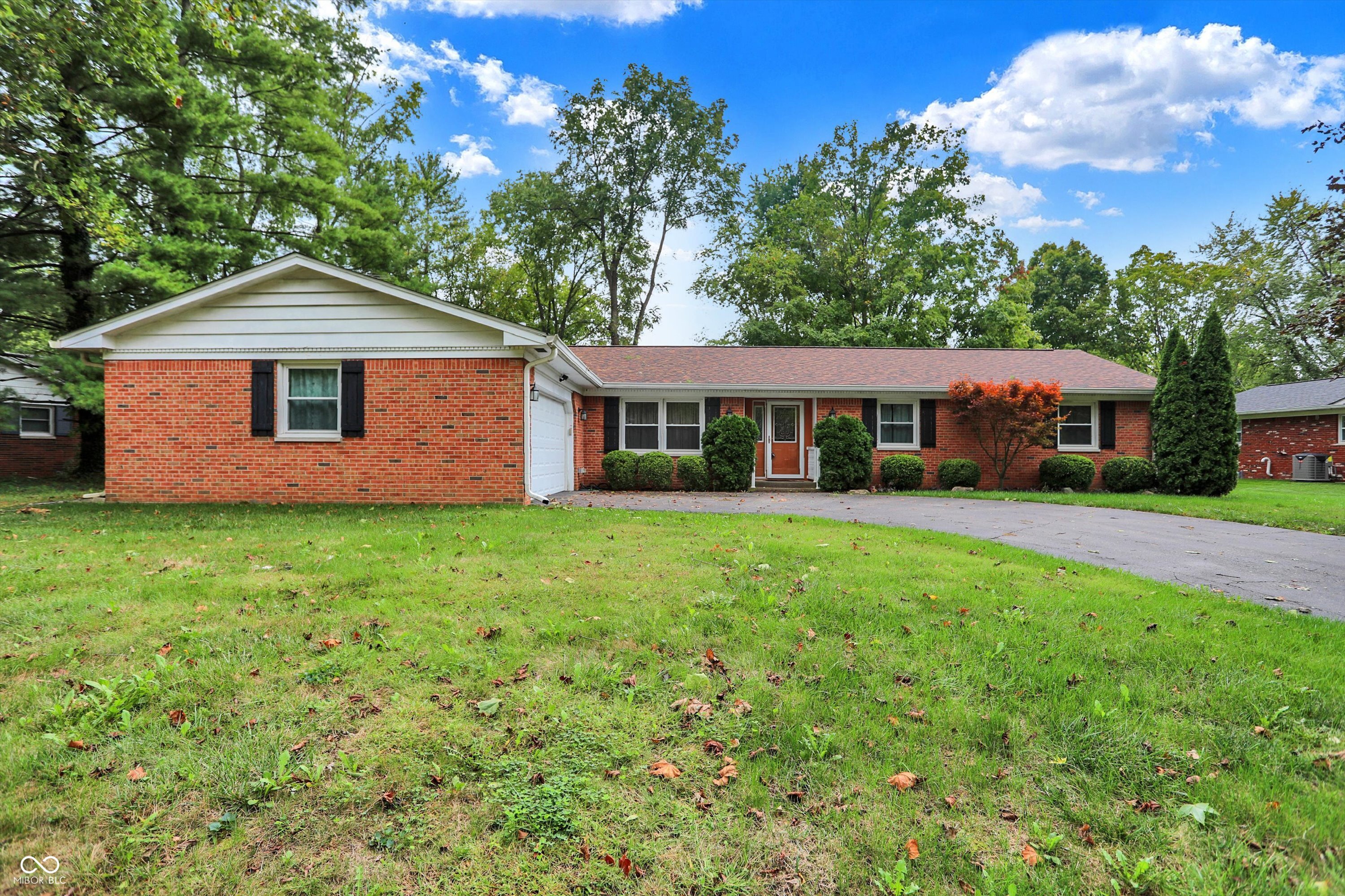 549 W Ralston Road Indianapolis IN 46217