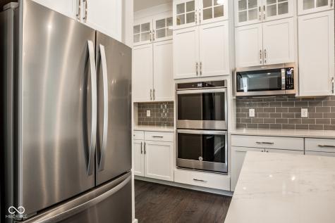 577 Foxboro Drive Avon IN 46123