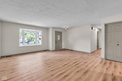 9010 Deer Run Drive Indianapolis IN 46256