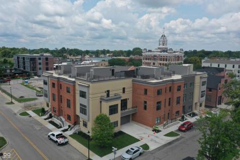 76 E Wayne Street Franklin IN 46131