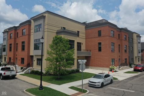 76 E Wayne Street Franklin IN 46131